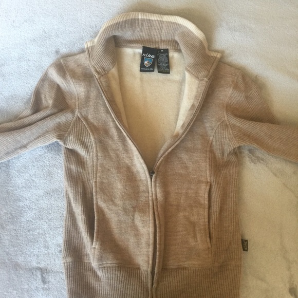 Kuhl 100% Merino Wool Sweater w/ Thumb Holes - Picture 3 of 7